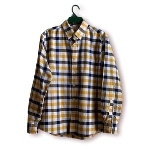 St. John’s Bay Men’s Button Down Shirt